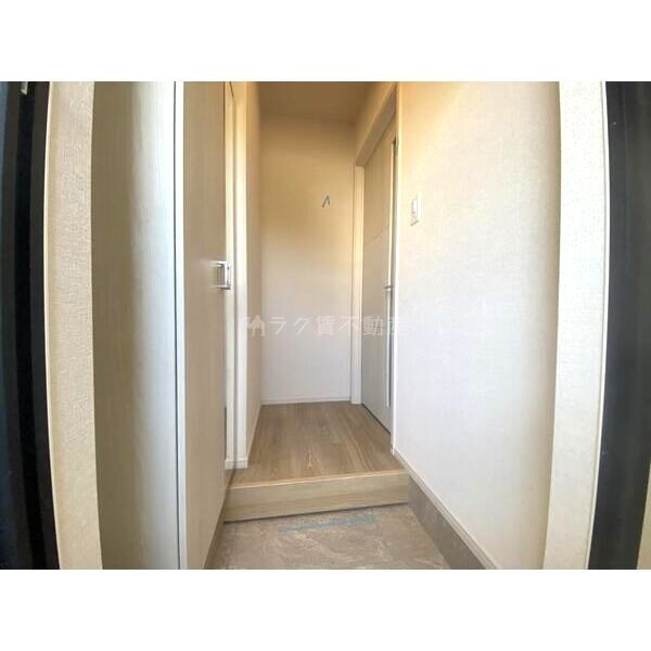 グラッドネス江坂の室内写真5枚目