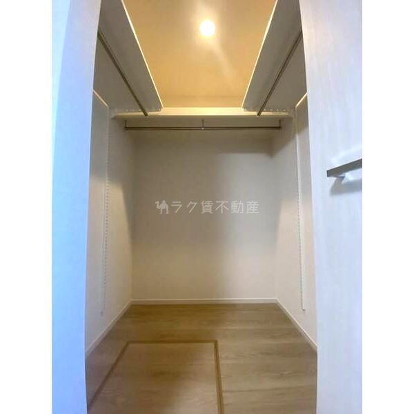 グラッドネス江坂の室内写真8枚目