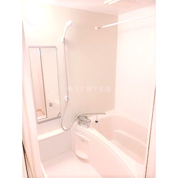 レオパレス神祇官町LA1の室内写真5枚目