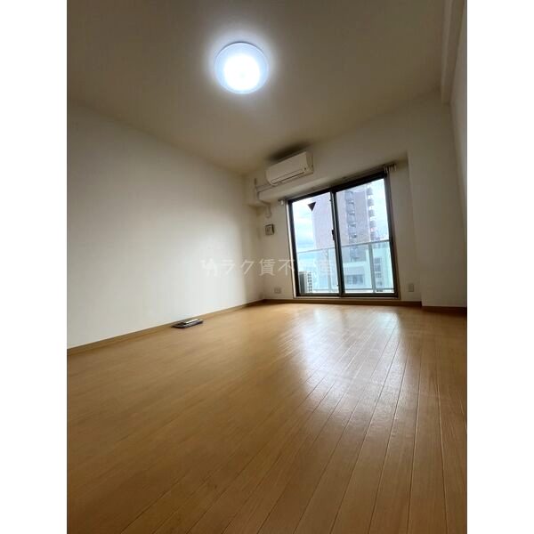 COCORO-WEST(ココロウエスト)の室内写真6枚目