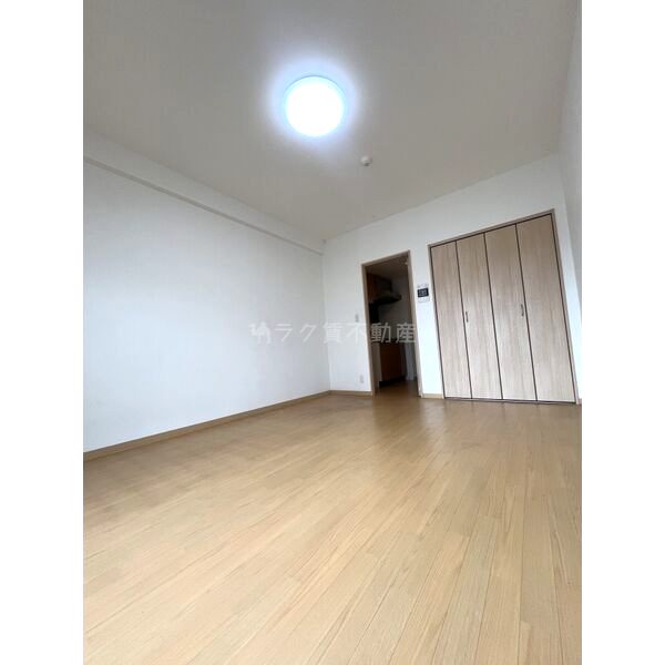 COCORO-WEST(ココロウエスト)の室内写真8枚目