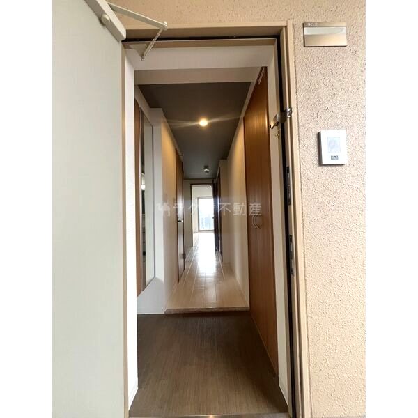 COCORO-WEST(ココロウエスト)の室内写真9枚目