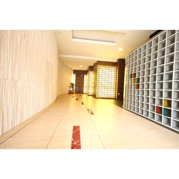 セレニテ谷町calme(カルム)の外観5枚目