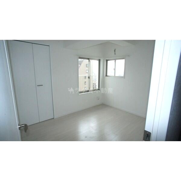 パラゴン小路の室内写真9枚目