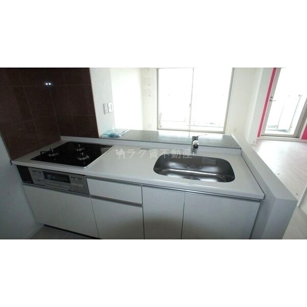 パラゴン小路の室内写真4枚目