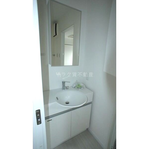 パラゴン小路の室内写真6枚目