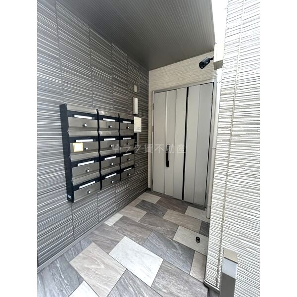 クリエオーレ横堤の外観2枚目