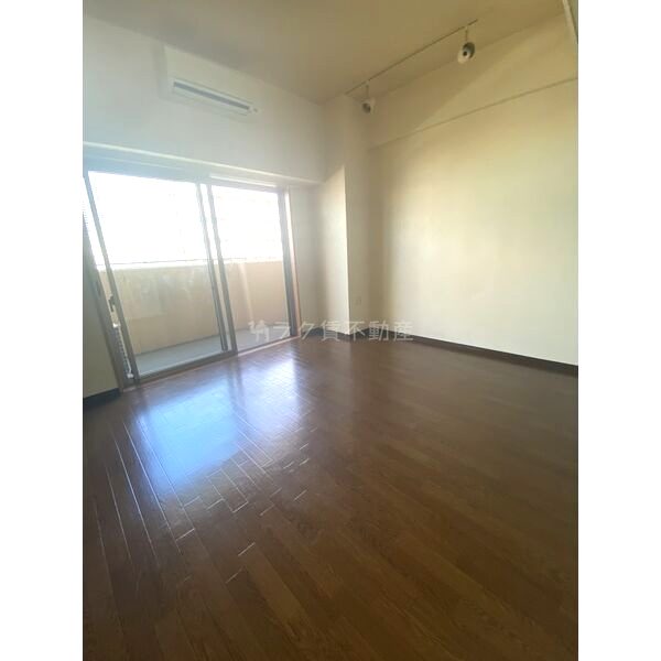 プラディオ天満セレニテの室内写真6枚目