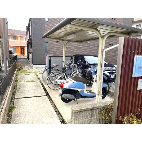 レオネクストポムールIIIの室内写真5枚目