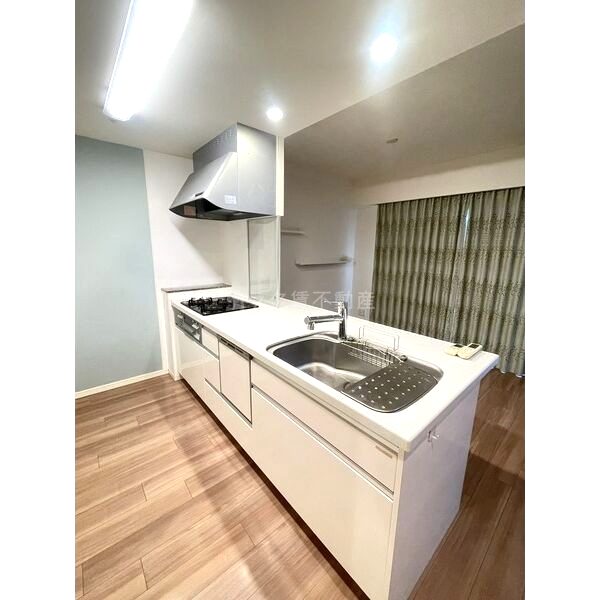 アルファステイツ神戸塩屋シーサイドテラスIIの室内写真4枚目