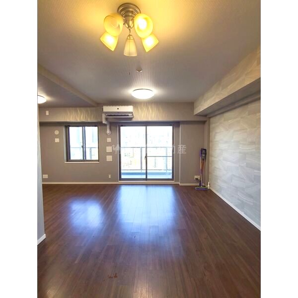 リバーガーデン福島木漏れ日の丘EF棟の室内写真2枚目