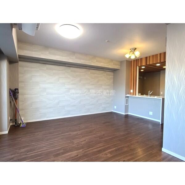 リバーガーデン福島木漏れ日の丘EF棟の室内写真4枚目