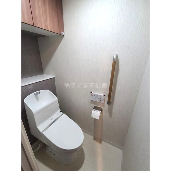 リバーガーデン福島木漏れ日の丘EF棟の室内写真6枚目