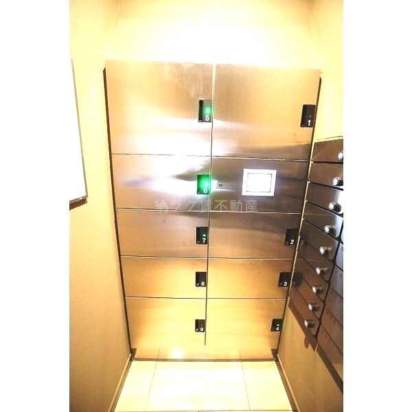 スペーシア江坂広芝町の外観5枚目