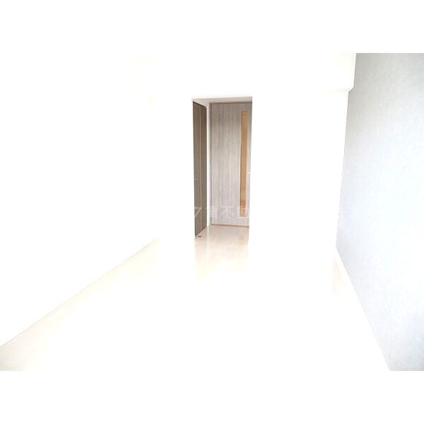 スペーシア江坂広芝町の室内写真16枚目