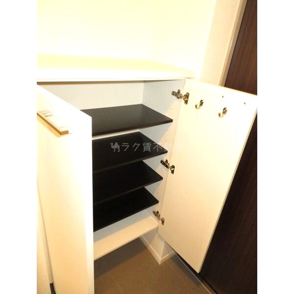 スペーシア江坂広芝町の室内写真28枚目