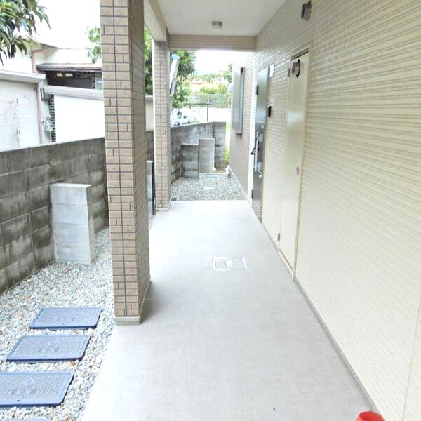 Centro Paese (セントロ パエ-ゼ)の外観6枚目