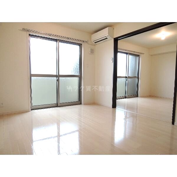 Centro Paese (セントロ パエ-ゼ)の室内写真6枚目