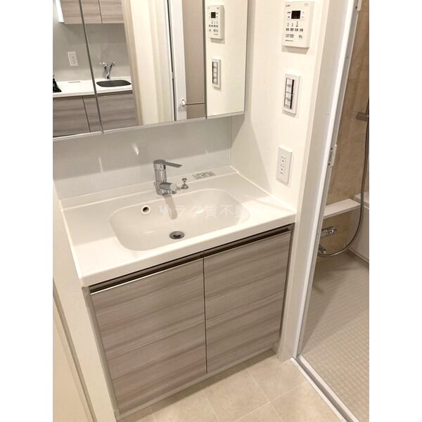 ザ・パークハビオ同心の室内写真10枚目