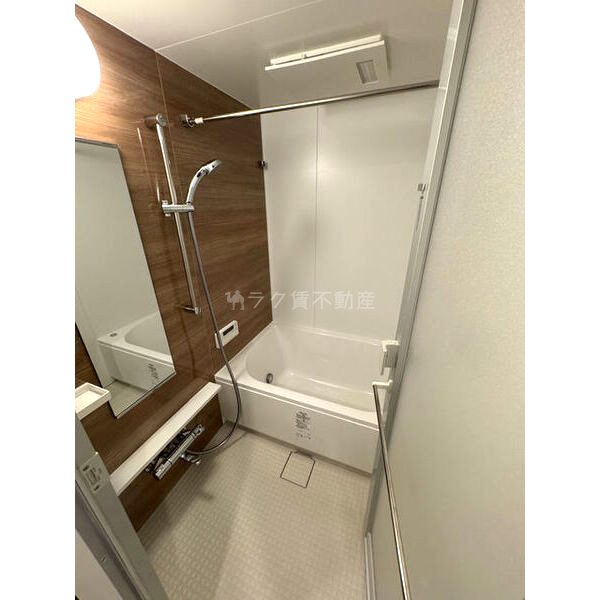 ザ・パークハビオ塚本の室内写真24枚目