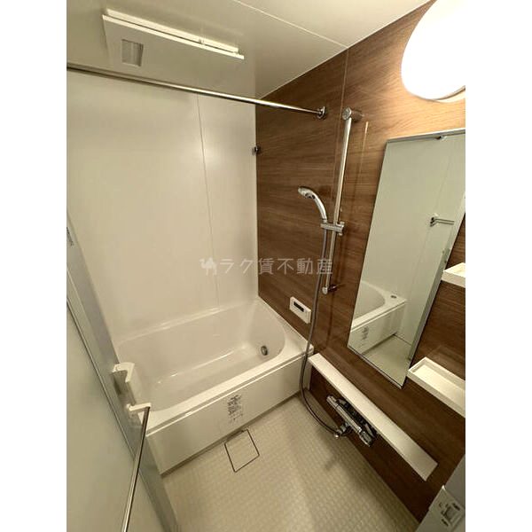 ザ・パークハビオ塚本の室内写真21枚目