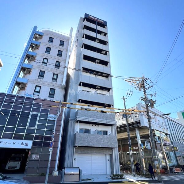 ONLYONE布施の外観2枚目