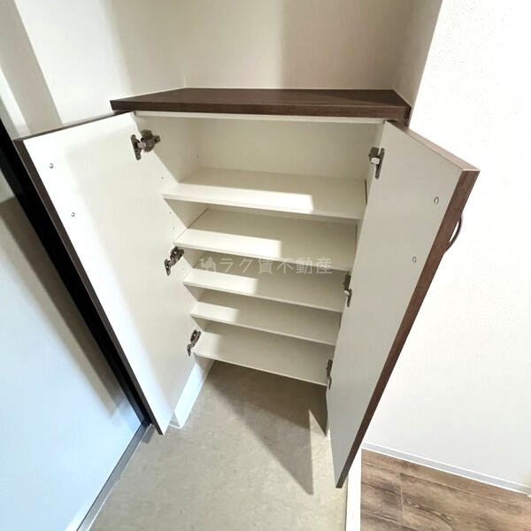 ONLYONE布施の室内写真11枚目