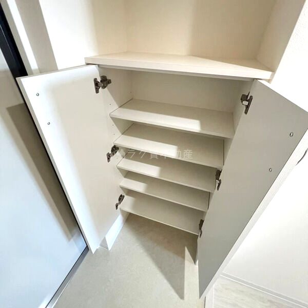 ONLYONE布施の室内写真12枚目