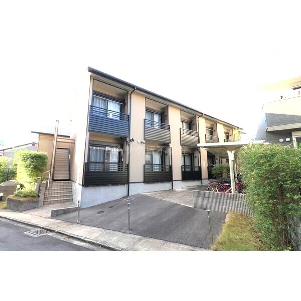 レオネクスト東山