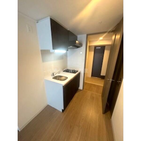 アプリーレ阿波座南の室内写真7枚目