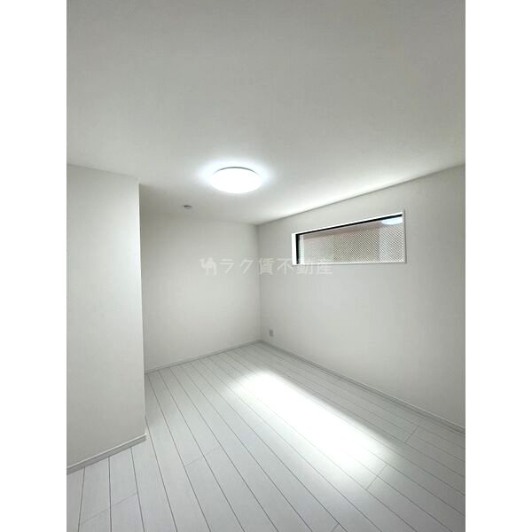 Mirei烏丸五条の室内写真1枚目