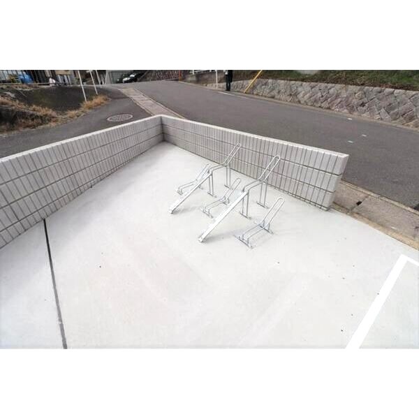 フラッツ六地蔵の外観5枚目