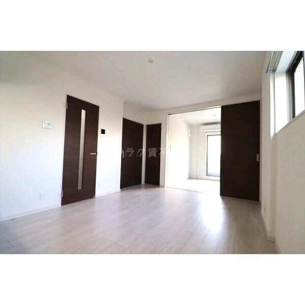 フラッツ六地蔵の室内写真2枚目