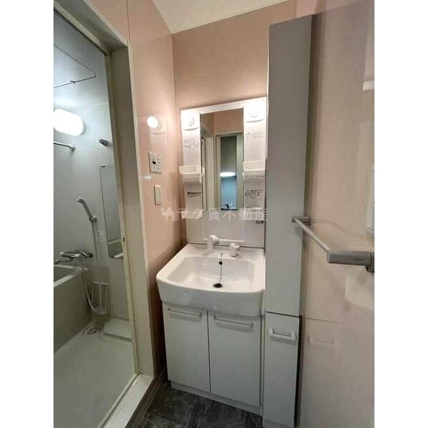 ウィステリア新大阪の室内写真6枚目