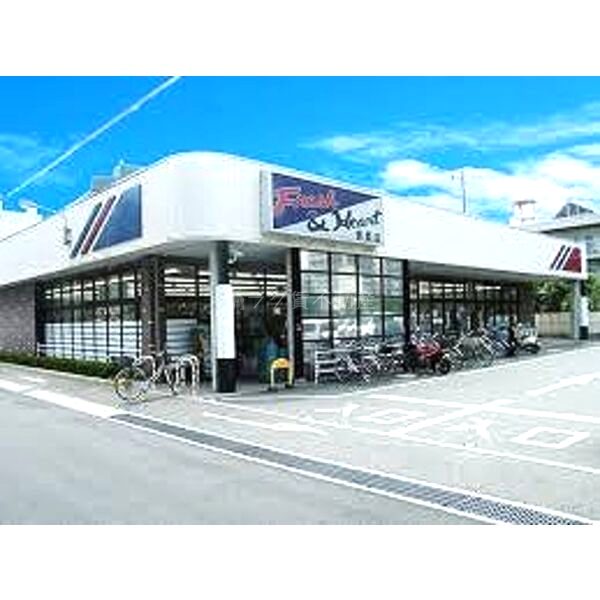 レオネクスト四ツ葉の外観2枚目