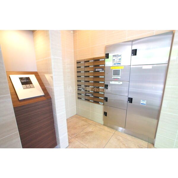 SK江坂の外観3枚目