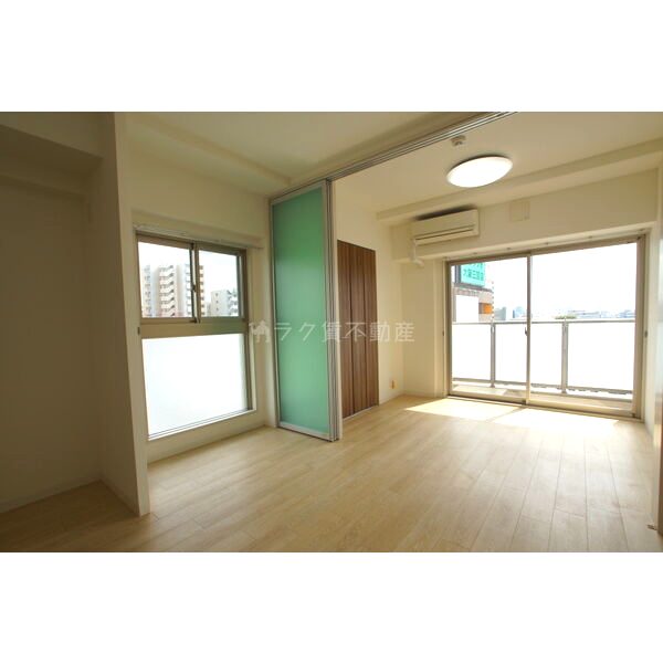 SK江坂の室内写真5枚目