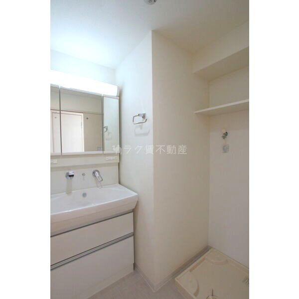 SK江坂の室内写真13枚目