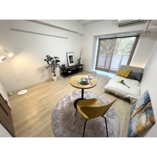 SK江坂の室内写真2枚目