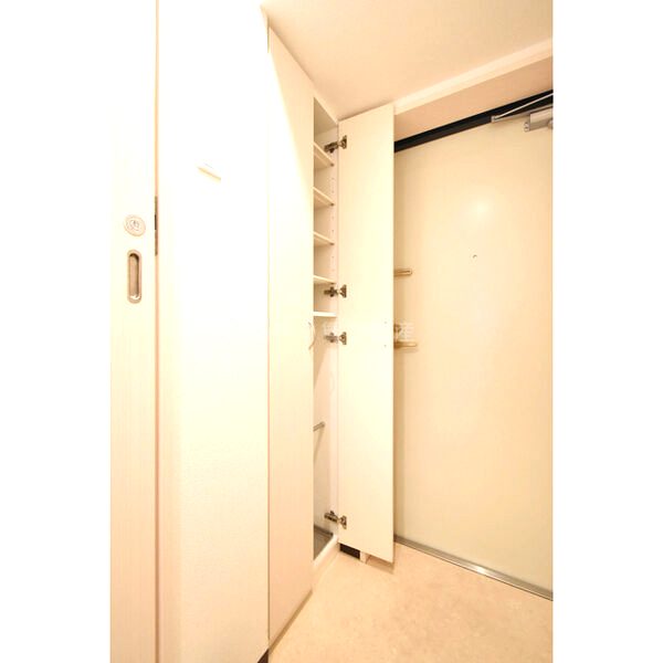 箕面Pleasantの室内写真4枚目