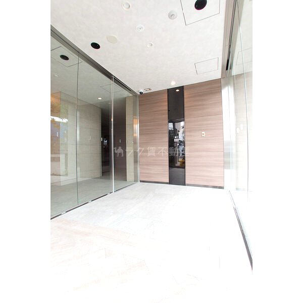 ソルテラスOSAKA EAST GATEの外観2枚目