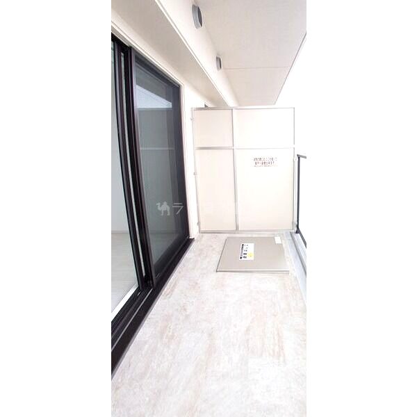 ソルテラスOSAKA EAST GATEの室内写真9枚目