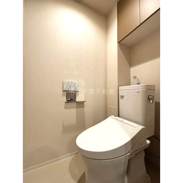 ローレルタワー堺筋本町の室内写真12枚目