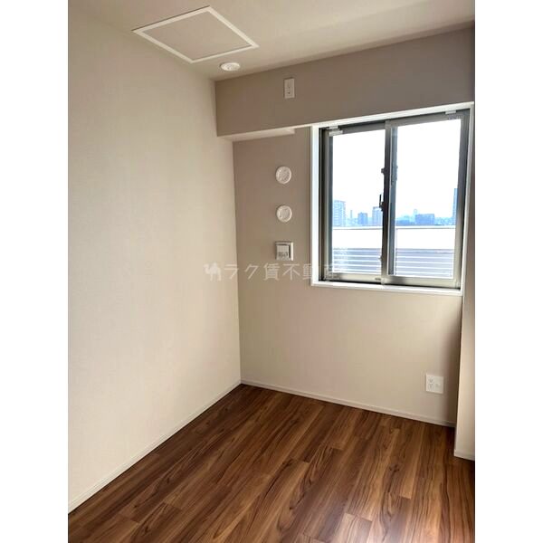 ローレルタワー堺筋本町の室内写真3枚目