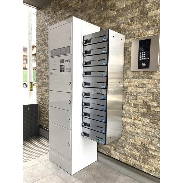 Charme Casaの外観2枚目