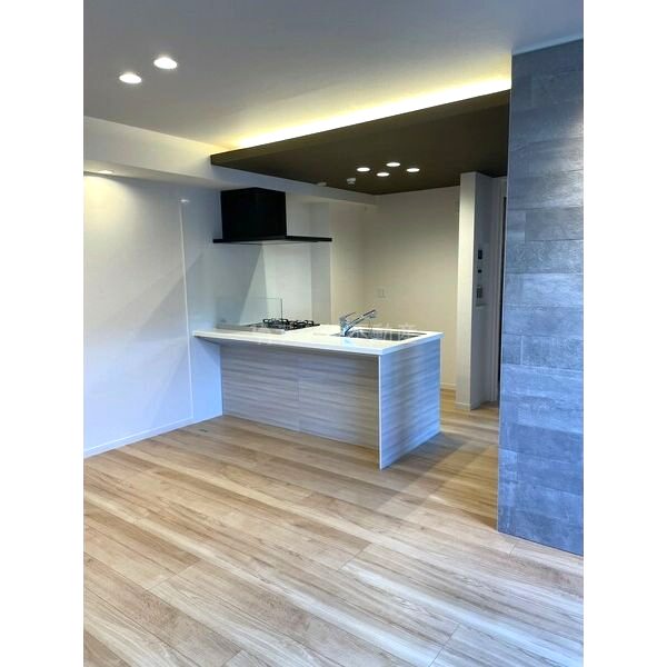 Sourire Okamoto (スリール オカモト)の室内写真8枚目