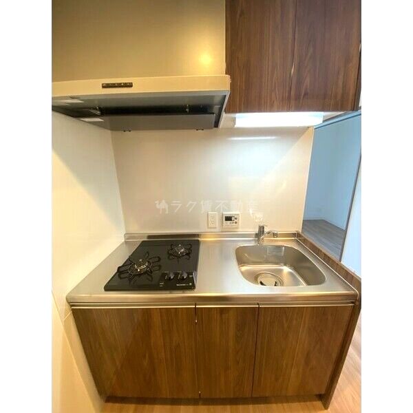 ワールドアイ大阪城EASTアドバンスの室内写真3枚目