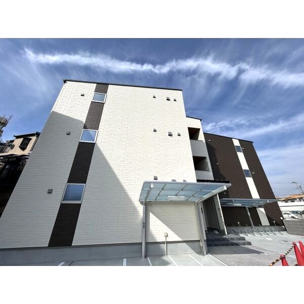 シエーナ川西美園の外観2枚目