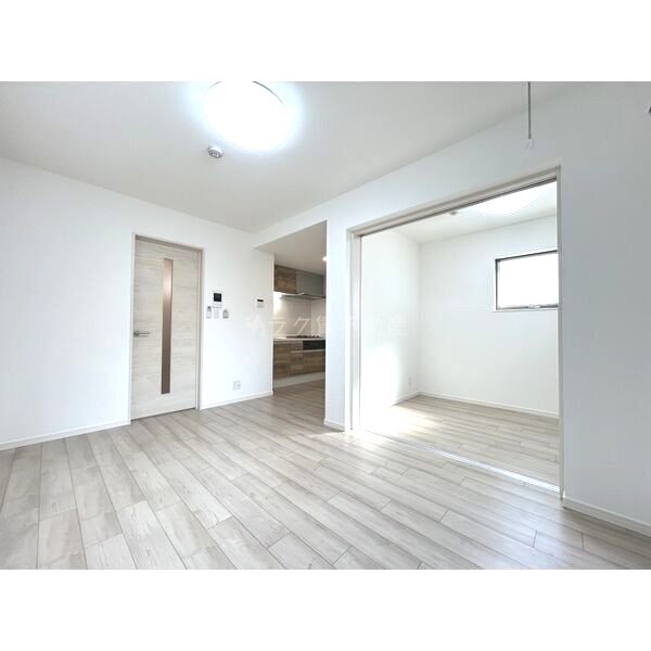 シエーナ川西美園の室内写真2枚目