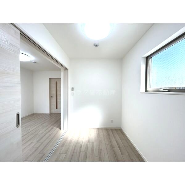 シエーナ川西美園の室内写真5枚目